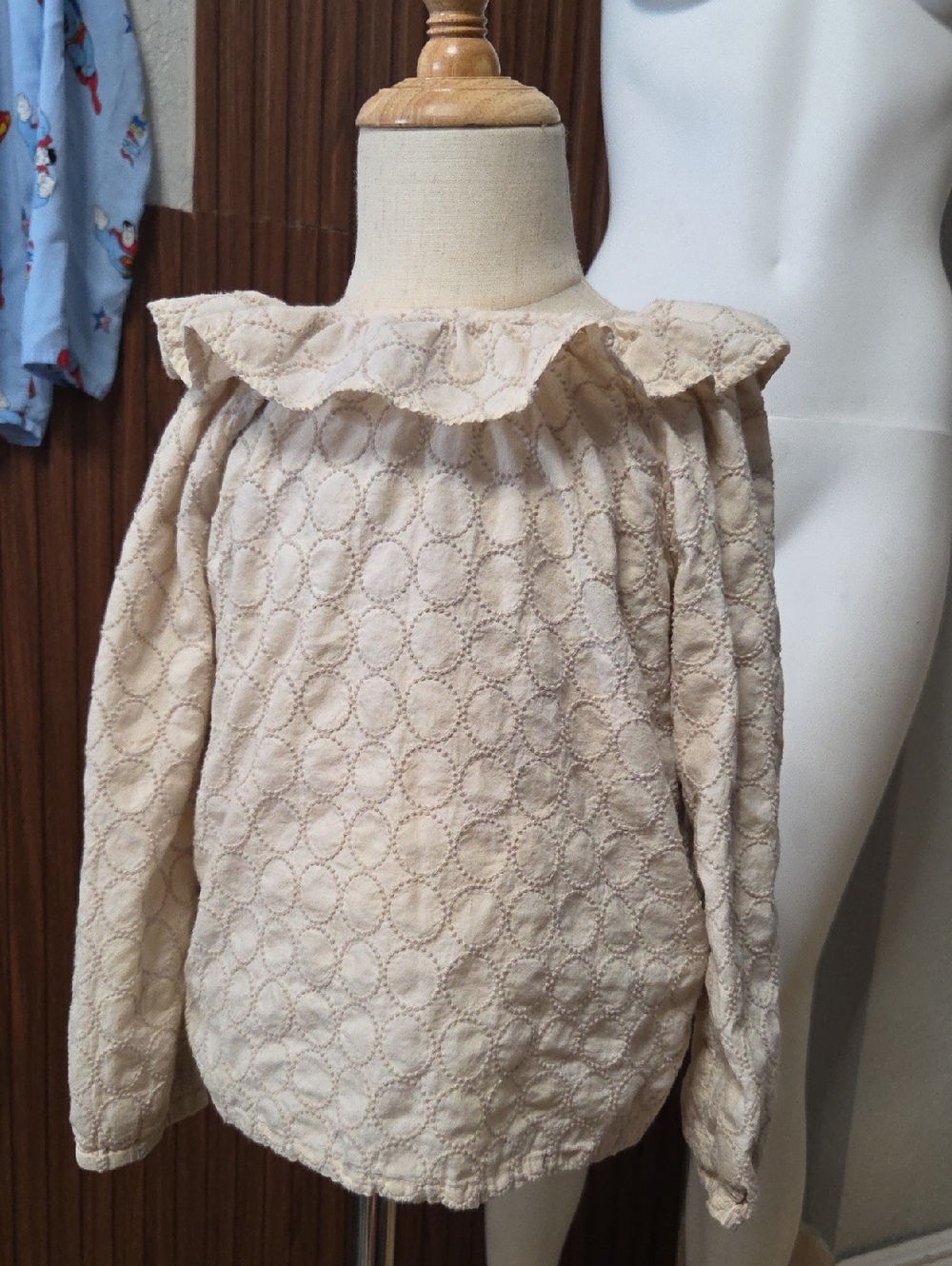 Girls' Cream Eyelet Ruffle Collar Blouse